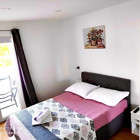 Roso Apartamento *